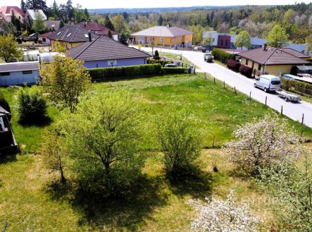 . | Pronájem - pozemek, zahrada, 919 m²