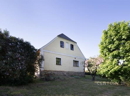 . | Prodej - dům/vila, 128 m²