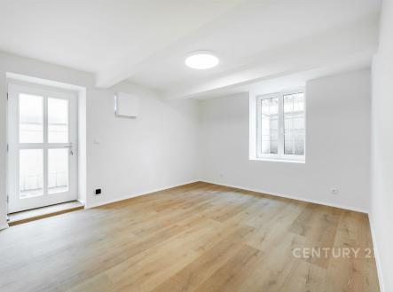 . | Prodej bytu, 2+1, 62 m²