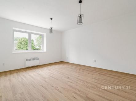 . | Pronájem bytu, 2+kk, 56 m²
