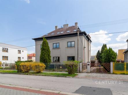 . | Pronájem bytu, 2+kk, 56 m²