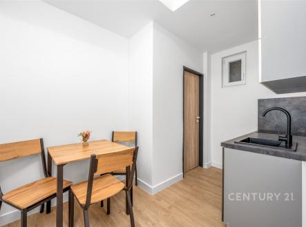 . | Prodej bytu, 3+kk, 64 m²