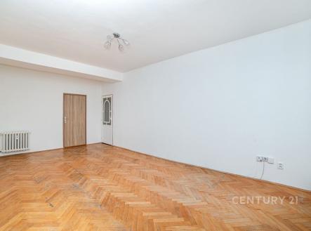 . | Pronájem bytu, 2+1, 56 m²