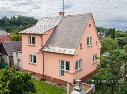 . | Prodej - dům/vila, 141 m²