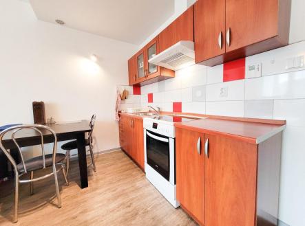 Pronájem bytu, 1+kk, 34 m²