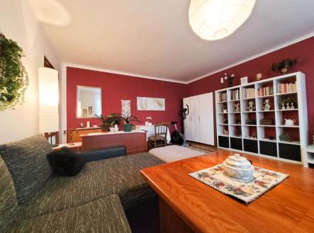 Pronájem bytu, 2+1, 61 m²