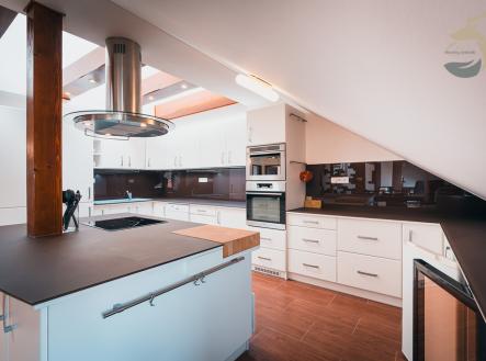 dsc08192-hdr.jpg | Prodej - nájemní dům, 628 m²