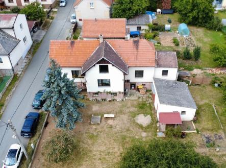 dji-fly-20250830-153552-152-1756561007085-photo-optimized.jpg | Prodej - dům/vila, 126 m²