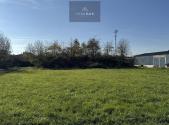 Prodej - pozemek pro komerční výstavbu, 3 073 m²