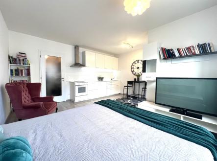 img-6072.jpeg | Pronájem bytu, 1+kk, 39 m²