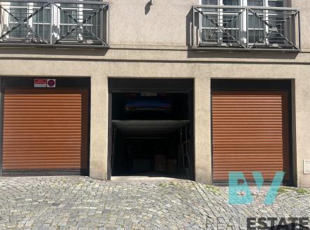 img-7043.jpeg | Pronájem - malý objekt/garáž