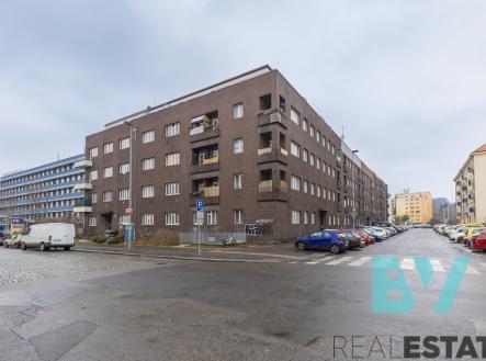 mg-1859.jpg | Pronájem - obchodní prostor, 227 m²