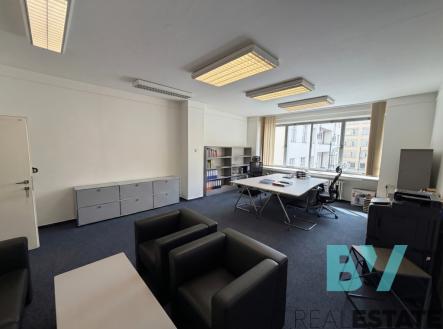 hf-20260414-141018-c255b968-442e-40c0-8102-ce9a345afde9.png | Pronájem - kanceláře, 52 m²