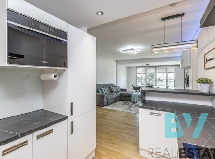 mg-9142.jpg | Pronájem bytu, 3+kk, 81 m²