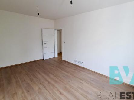 28d5216a-8a58-49e8-a1bf-e4ad60d61938-1-201-a.jpeg | Pronájem bytu, 2+1, 53 m²