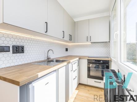 mg-9892.jpg | Prodej bytu, 1+kk, 26 m²