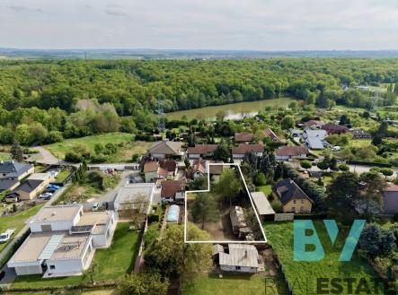 hf-20260518-110840-1b5dbe1c-f70f-48ec-8153-9dafd9050802-1.jpeg | Prodej - pozemek pro bydlení, 1 166 m²