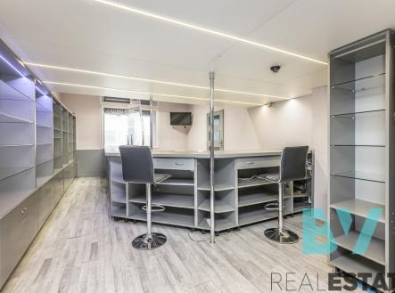 Obchodní prostor | Pronájem - obchodní prostor, 47 m²