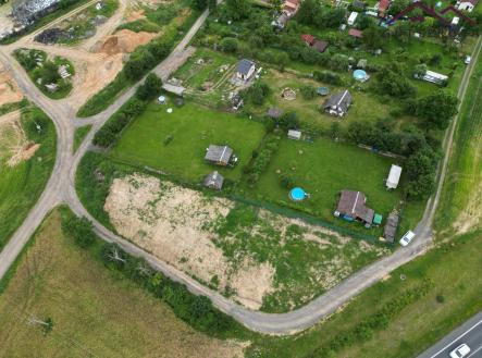 dji_fly_20240606_025852_80_1718949353144_photo | Pronájem - pozemek, zahrada, 309 m²