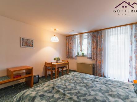 NZ8_1045-Enhanced-NR | Prodej bytu, 1+kk, 30 m²