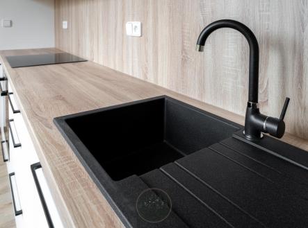 NZ8_0716.jpg | Pronájem bytu, 3+1, 69 m²