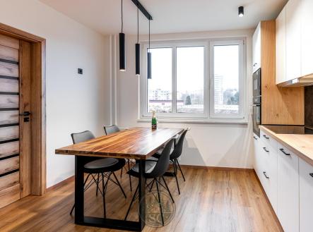 NZ8_3309-HDR-13.jpg | Prodej bytu, 4+1, 84 m²