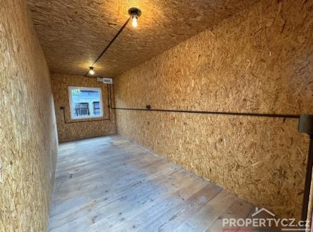 IMG_6074.JPG | Pronájem - skladovací prostor, 14 m²
