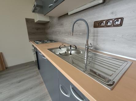 inz-2.jpg | Pronájem bytu, 2+kk, 48 m²