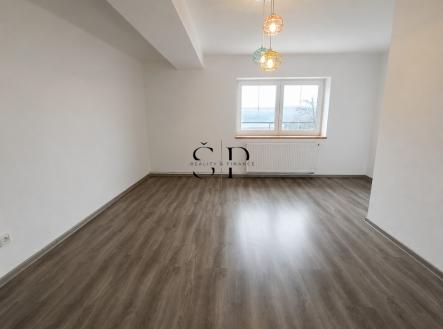 pokoj.jpg | Prodej - dům/vila, 300 m²