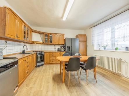 Bez popisku | Prodej - dům/vila, 245 m²