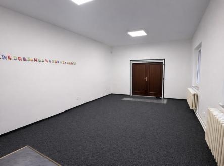 3.jpg | Pronájem - kanceláře, 100 m²