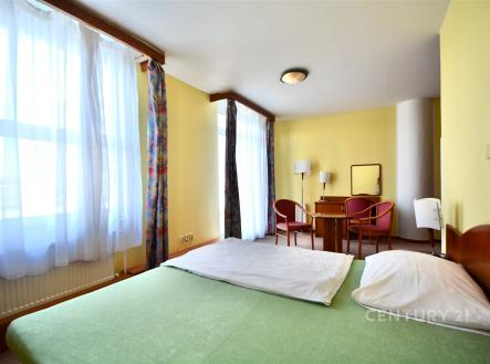 . | Pronájem bytu, garsoniéra, 21 m²