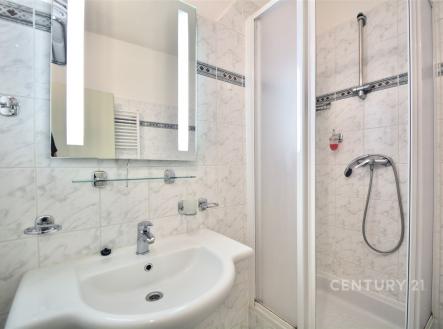 . | Pronájem bytu, garsoniéra, 21 m²