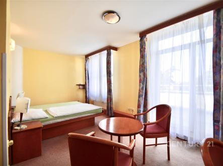 . | Pronájem bytu, garsoniéra, 21 m²