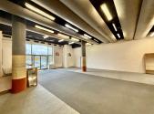 Pronájem - obchodní prostor, 140 m²
