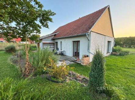 . | Prodej - dům/vila, 97 m²