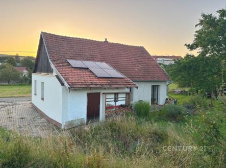 . | Prodej - dům/vila, 97 m²