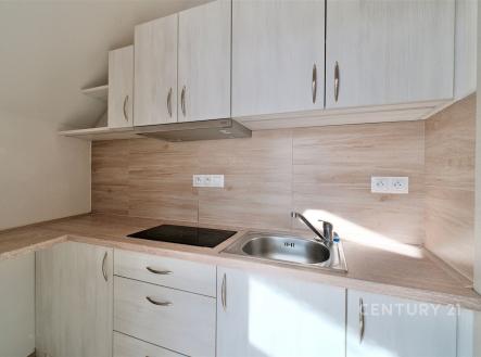 . | Pronájem bytu, 1+1, 27 m²