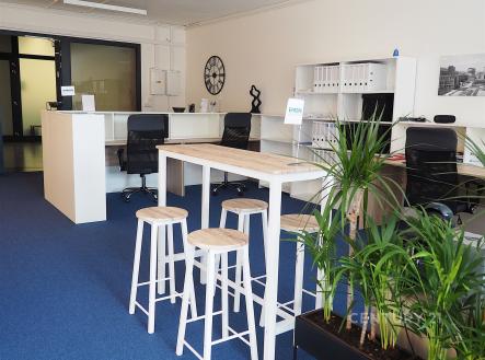 . | Pronájem - kanceláře, 130 m²