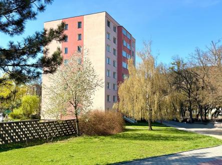 . | Pronájem bytu, 3+1, 74 m²