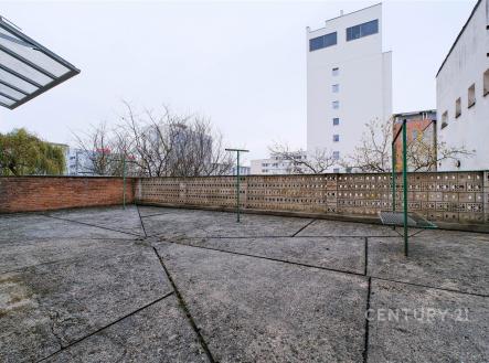 . | Pronájem - skladovací prostor, 40 m²