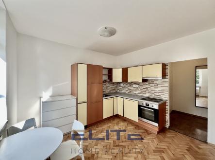 Pronájem bytu, 2+kk, 28 m² obrázek