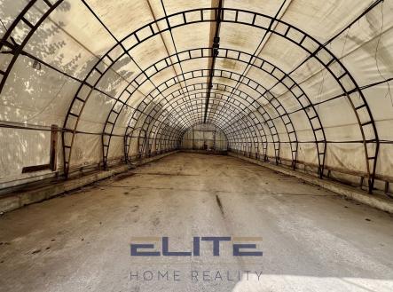 00021_4 | Pronájem - komerční objekt, sklad, 300 m²