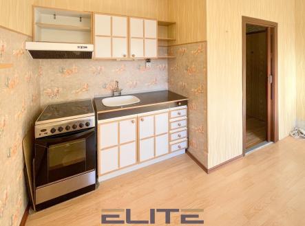 N00029_kuchyňská linka | Pronájem bytu, 2+kk, 42 m²