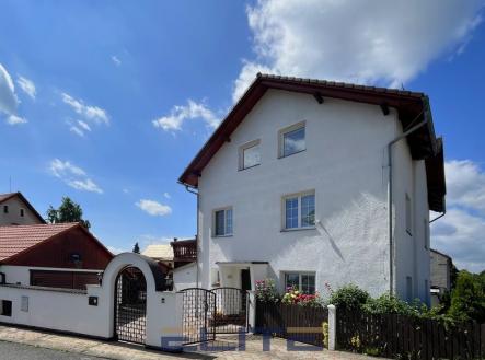 00057_dům2_ | Prodej - dům/vila, 252 m²