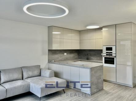 Pronájem bytu, 3+kk, 109 m² obrázek