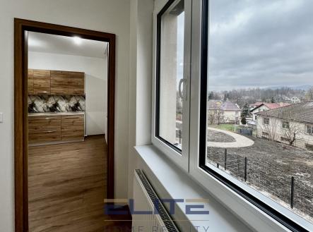 00101_5 | Pronájem bytu, 2+kk, 39 m²