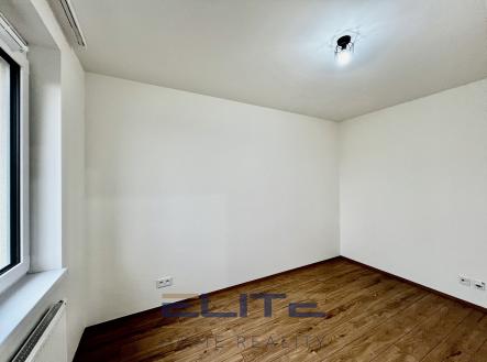 00101_3 | Pronájem bytu, 2+kk, 39 m²