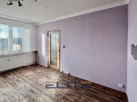 00147_9 | Pronájem bytu, 2+kk, 36 m²