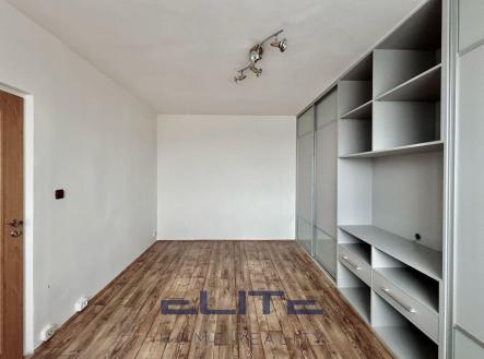 00147_52 | Pronájem bytu, 2+kk, 36 m²